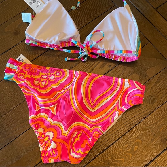 NWT Trina Turk morning sunrise bikini set - Picture 9 of 13